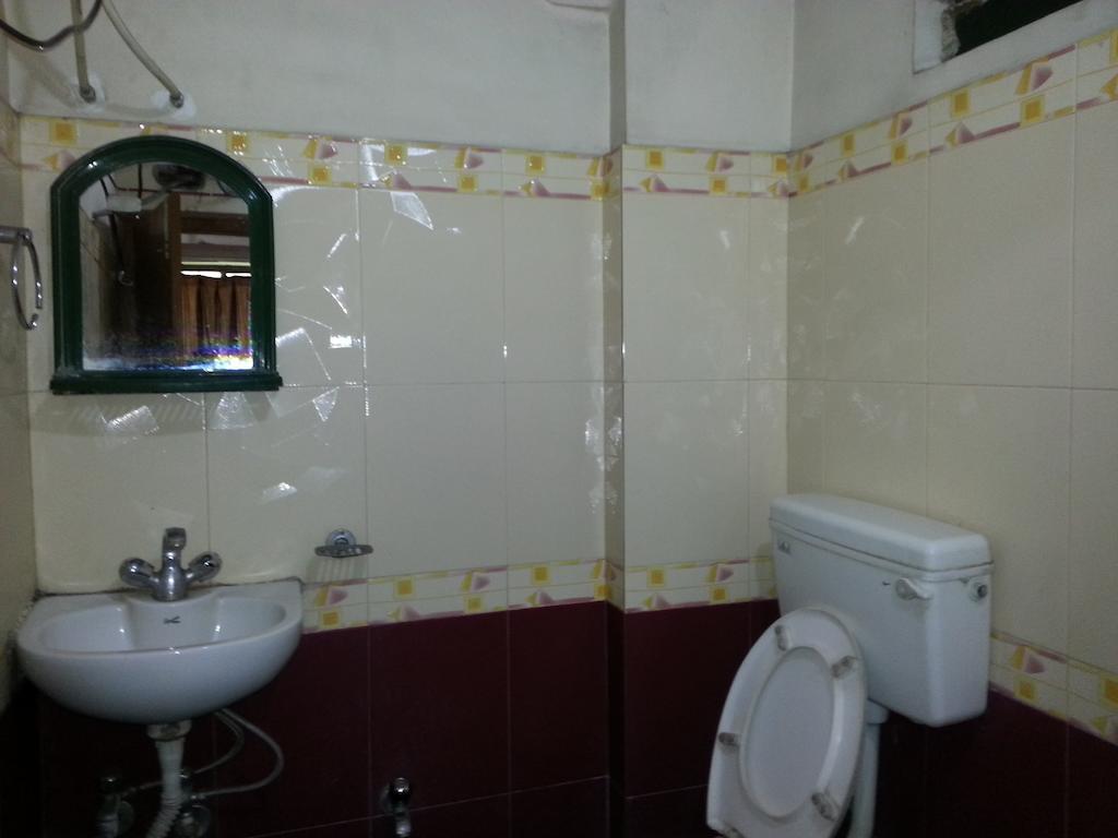 Hotel Marina Inn Dhanbād Rum bild